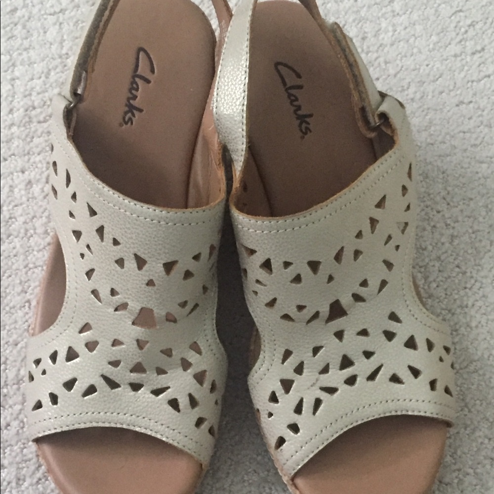 Like New Clarks Sandals